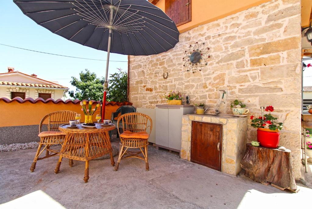 Patio nebo venkovní prostory v ubytování Apartment Leo 2180