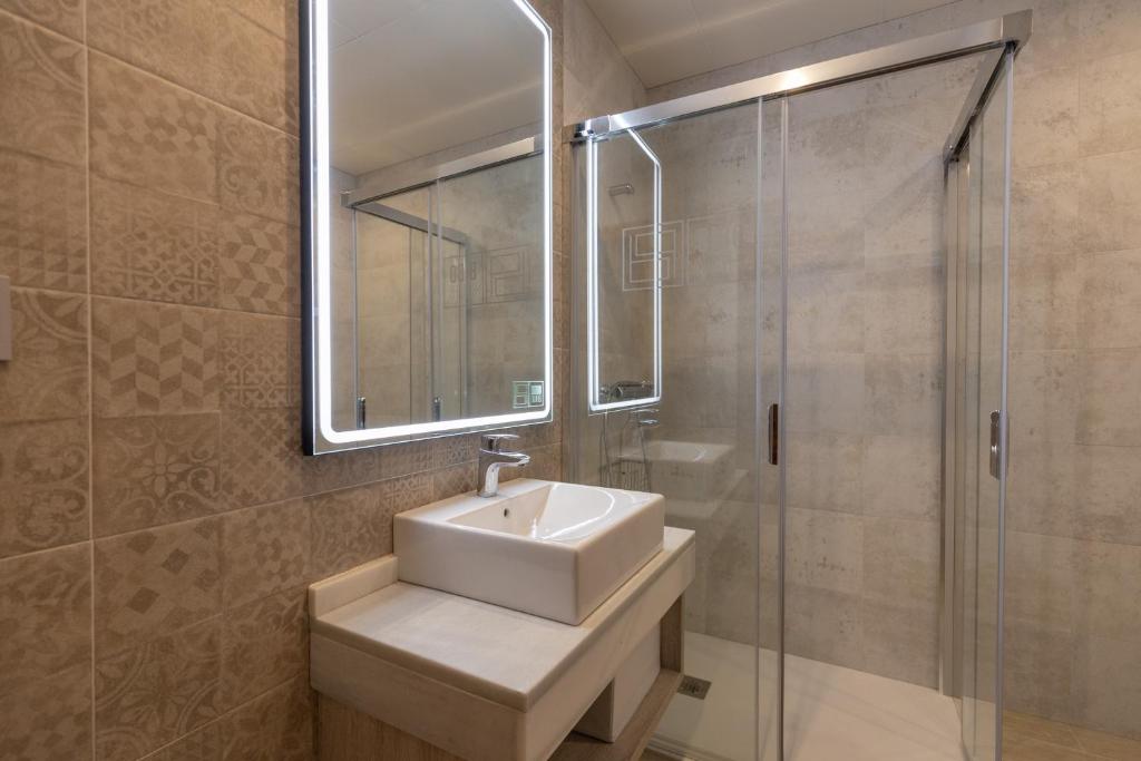 BiBo Suites San Agustín - Resim 33