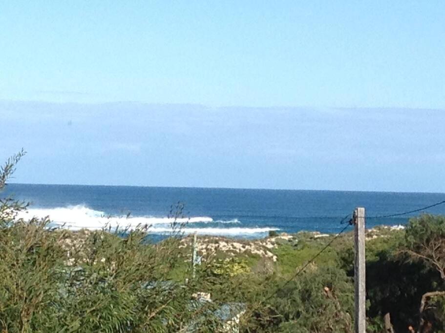 Retro Margaret River Beach Shack in Prevelly Park - Casa De Vacaciones De Tres Habitaciones