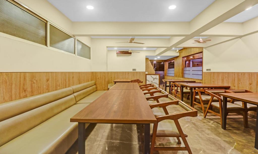 Restaurace v ubytování Treebo Silver Key, Marathahalli
