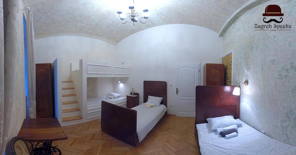 Postel nebo postele na pokoji v ubytování Zagreb Speeka