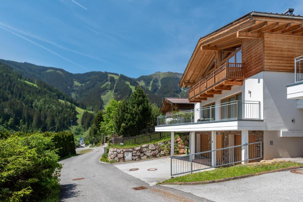 Nespecifikovaný výhled na hory nebo výhled na hory při pohledu z apartmánu