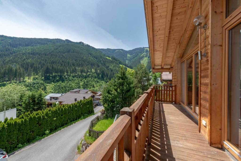 Nespecifikovaný výhled na hory nebo výhled na hory při pohledu z apartmánu