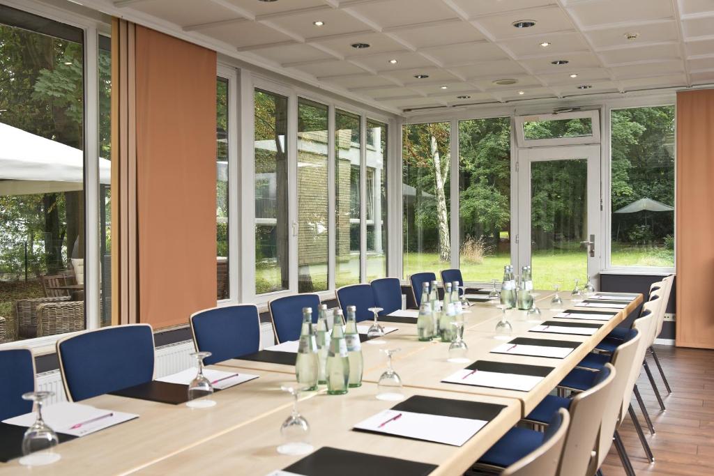 Restaurace v ubytování Park Hotel Hamburg Arena