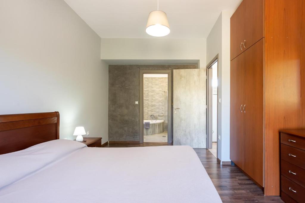 Aristos Garden Apartments - 带花园的公寓