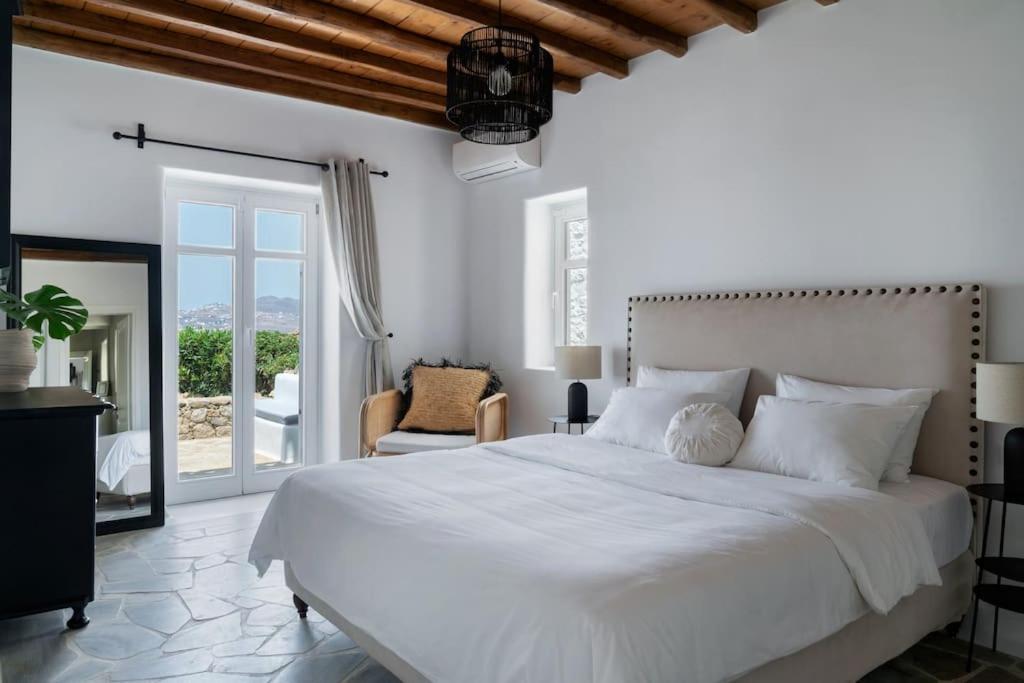 Posteľ alebo postele v izbe v ubytovaní Nefes Residence 2 bedroom villa