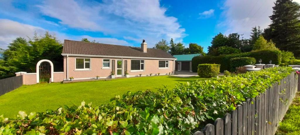Tommys Place - Book Accommodation Just 10 Minutes From Letterkenny and Ballybofey - Housity