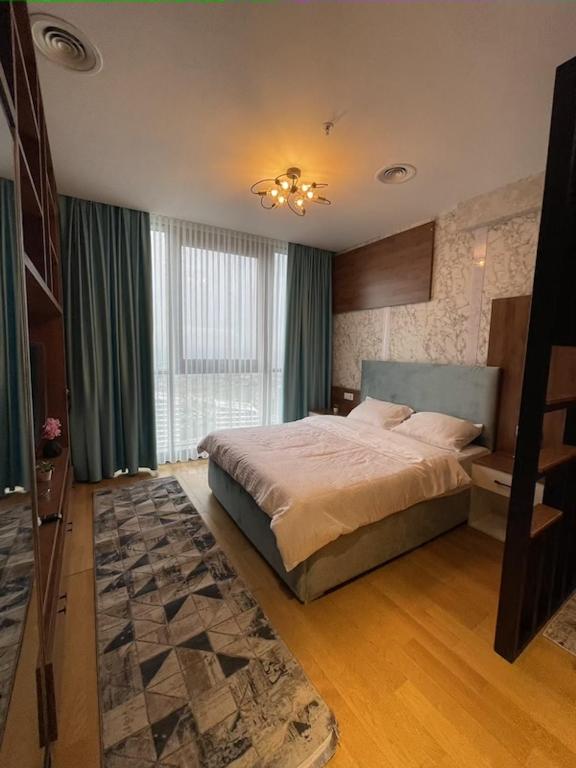 Modern Studio Apartment near MaIl of Istanbul Batisehir 390, Turkey