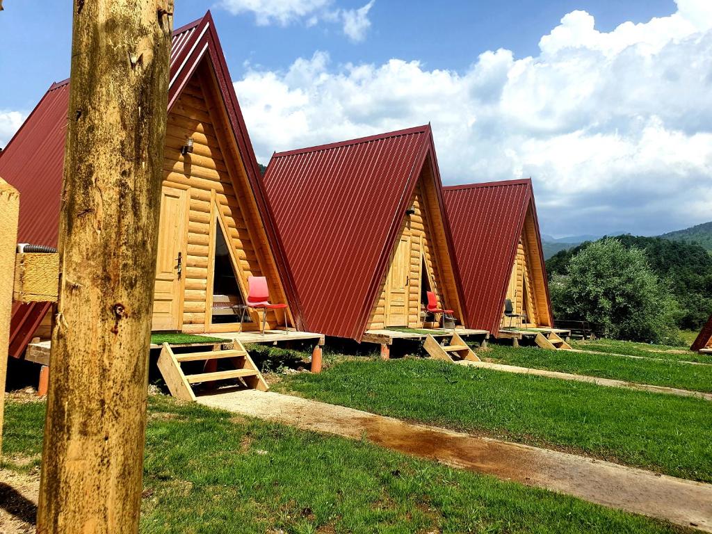 PROKLETIJE COTTAGES - Casa De Una Habitación