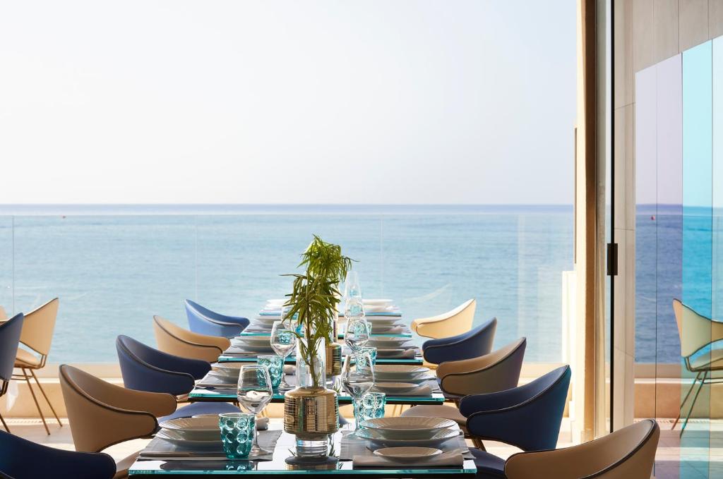Ein allgemeiner Meerblick oder ein Meerblick von des Resorts aus