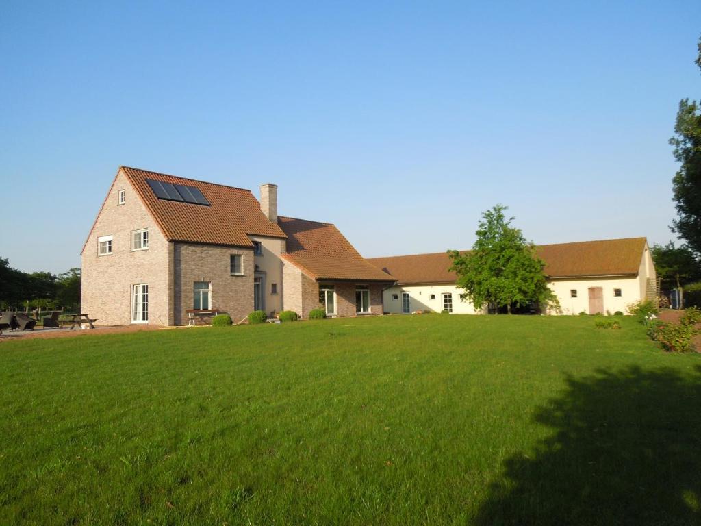 B&B Bready - Housity