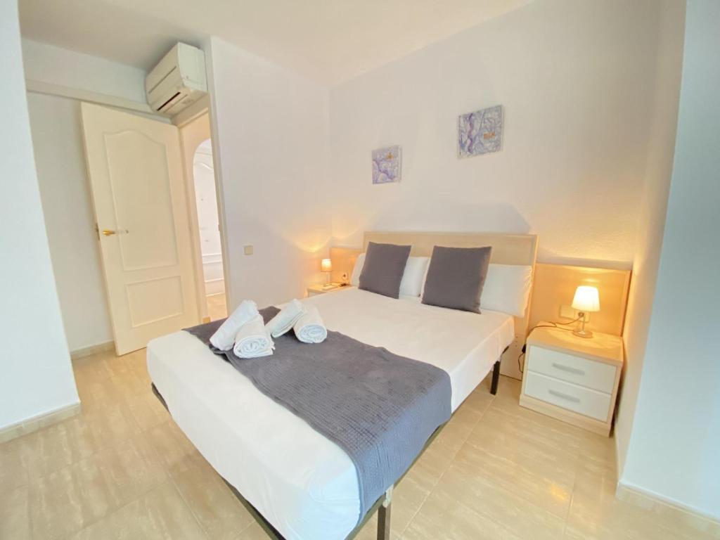 Posteľ alebo postele v izbe v ubytovaní For a Stay Altair Mar
