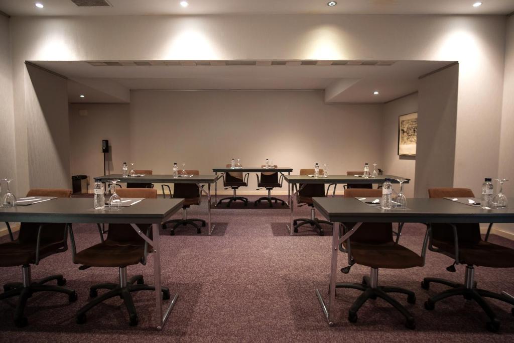 Hotel Vilamarí - Resim 36