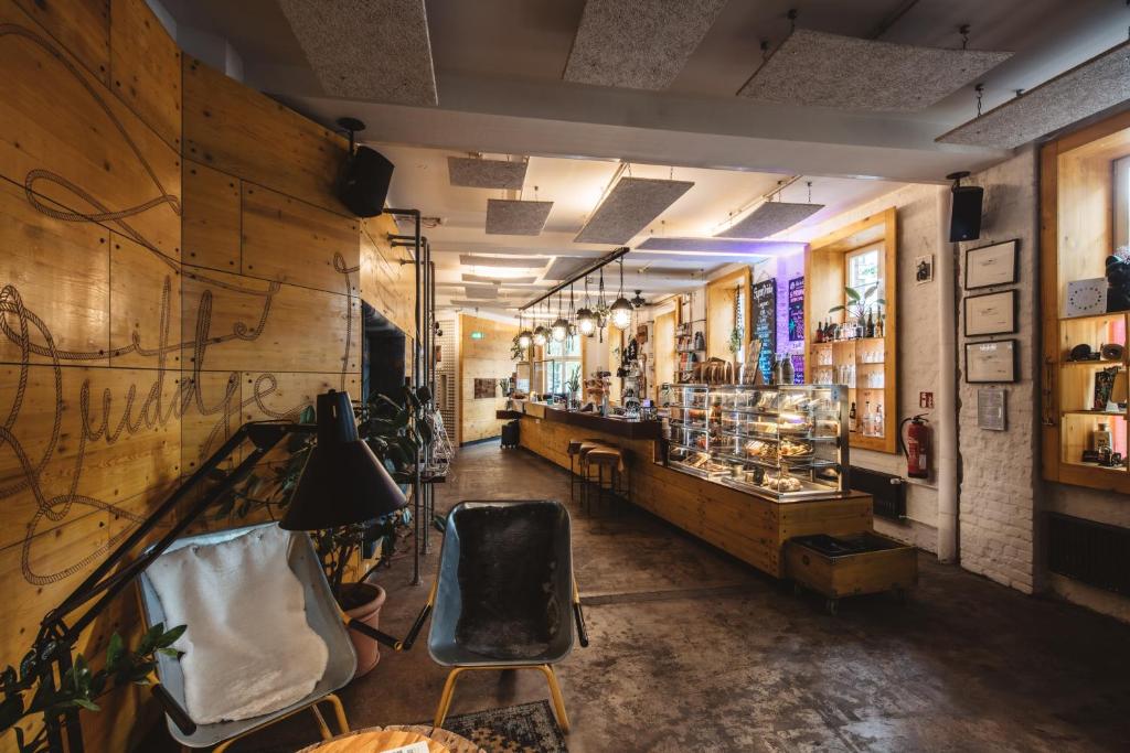 Superbude Hamburg St Pauli - Resim 8