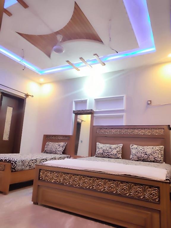 Lavish Inn Islamabad - Family Room
