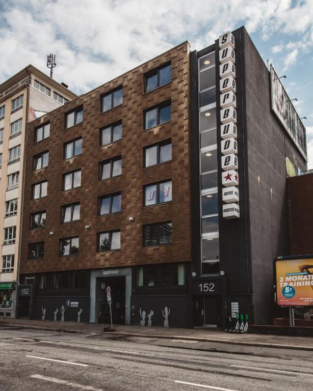 Superbude Hamburg St Georg - Resim 35