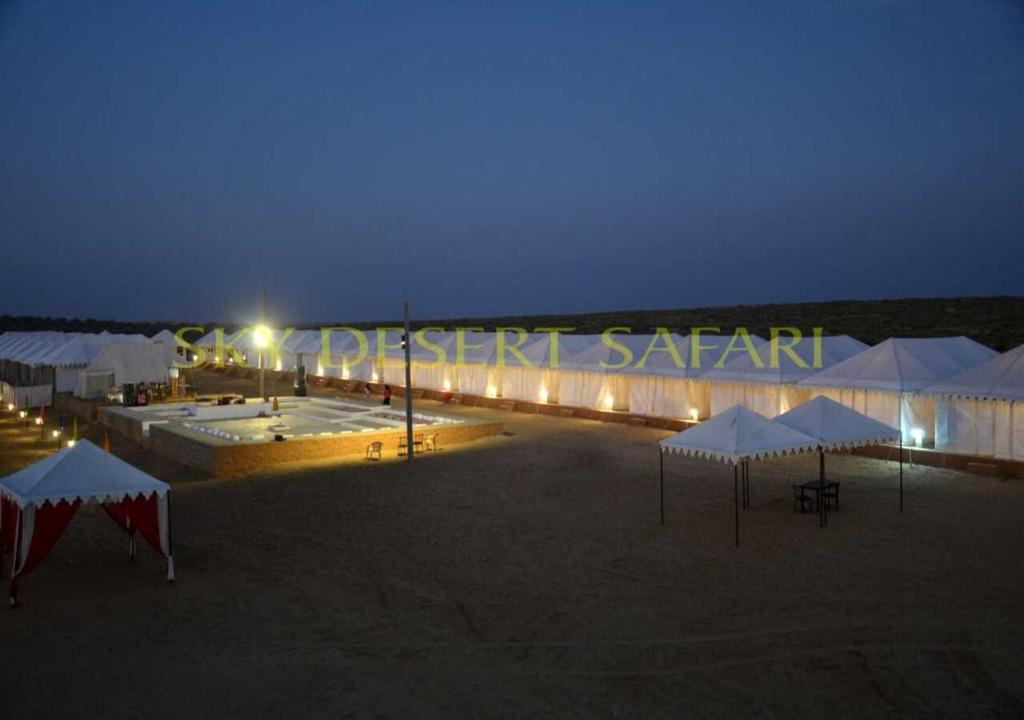 斋沙默尔Sky Desert Safari Camp Jaisalmer的相册照片