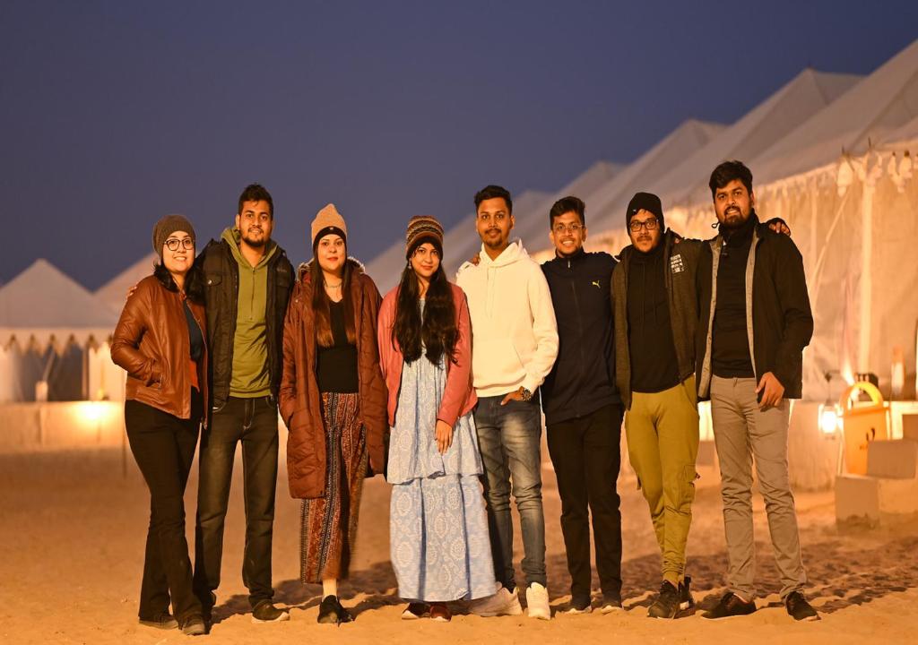 入住Sky Desert Safari Camp Jaisalmer的客人