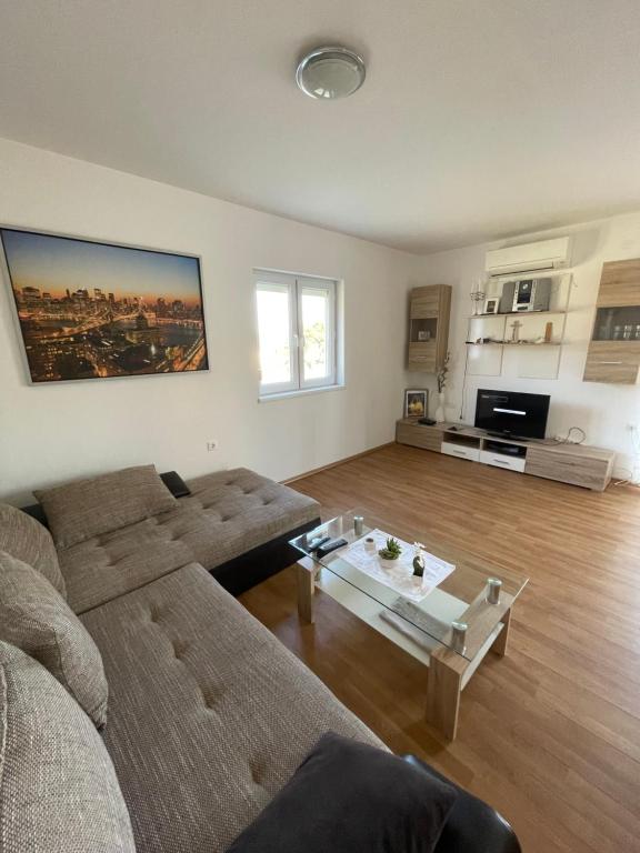 Posedenie v ubytovaní Seaview Apartments Lagetar