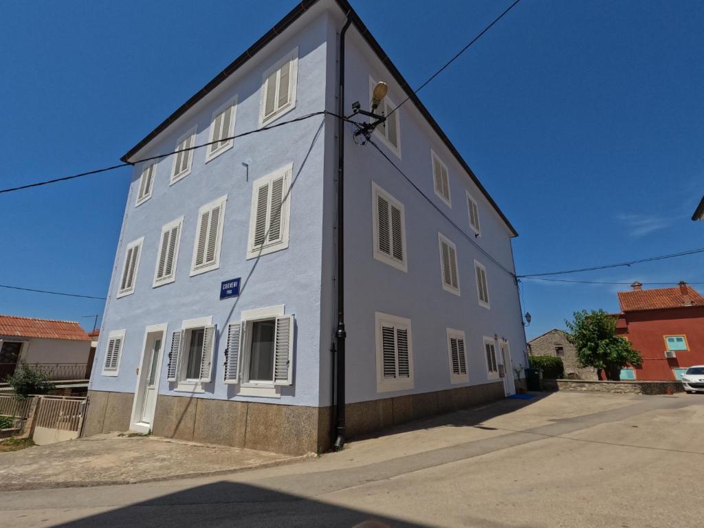 Budova, kde se hostel nachází