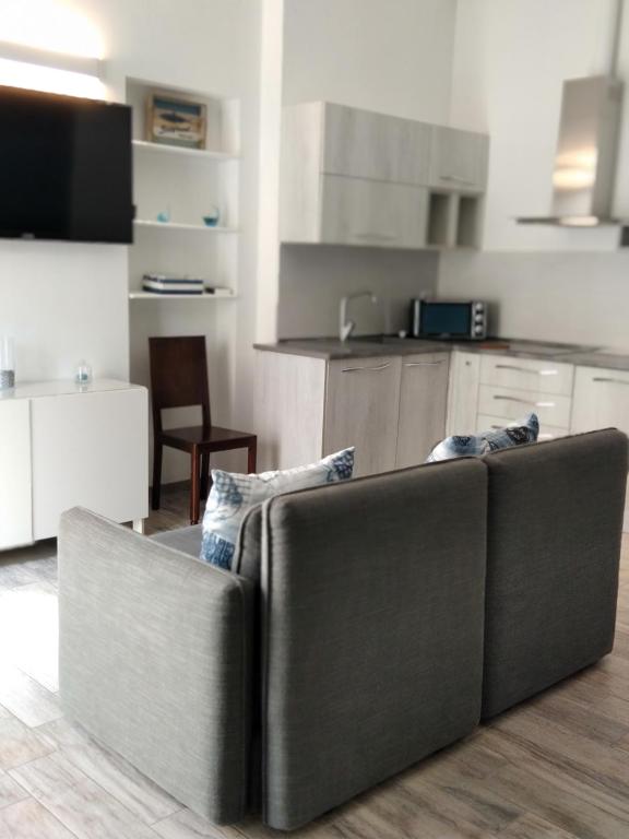 Kuchyň nebo kuchyňský kout v ubytování TRANI LA GRAZIA b&b