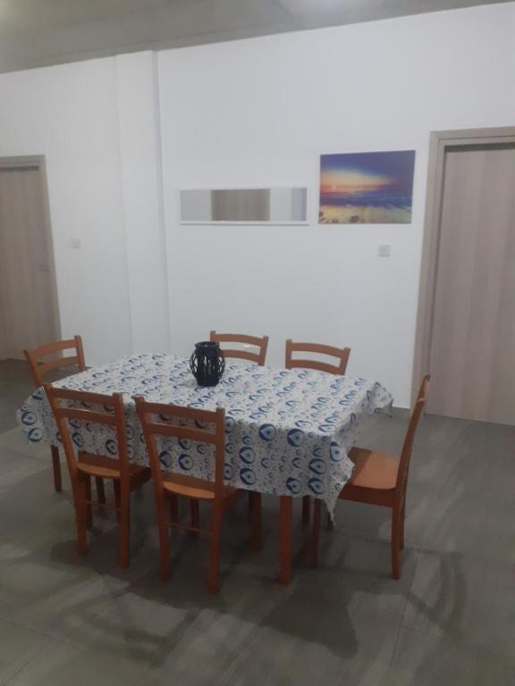 Fotografie z fotogalerie ubytování ARIADNIS 3 BEDs apt v destinaci Pomos