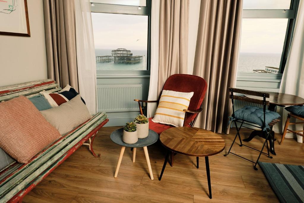 West Beach Hotel Brighton - Resim 39