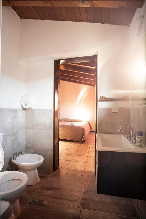 Koupelna v ubytování Cucu Haus Hostel