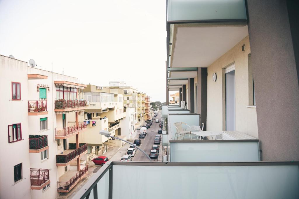 Balkon lub taras w obiekcie Corso Italia Rooms by AP Apartment