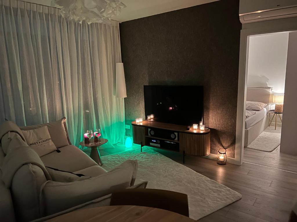 Posedenie v ubytovaní Wave Resort & Spa Magic Apartaments with sea view