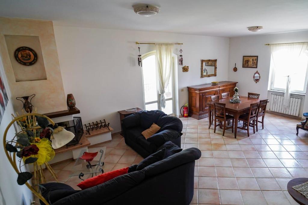 VILLINO CON GIARDINO- Animal Friendly