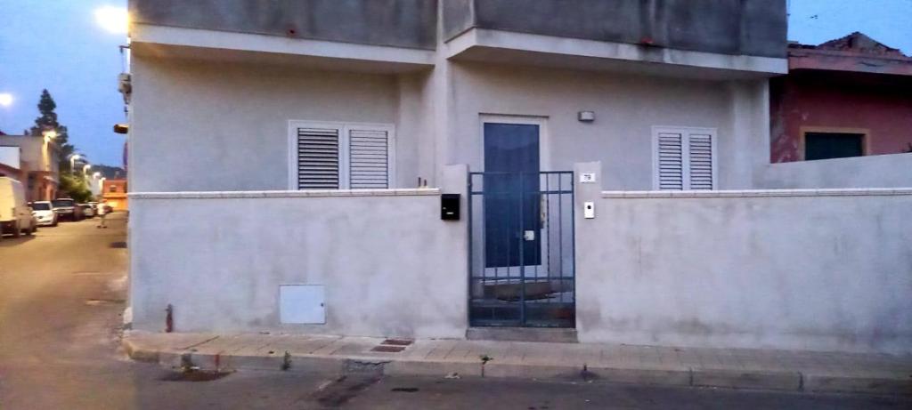 Budynek, w którym mieści się apartament