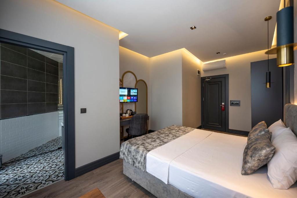 Cama ou camas em um quarto em World Class Hotel - Istanbul Airport