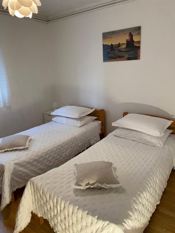 Posteľ alebo postele v izbe v ubytovaní Comfy apartment in a quiet neighborhood