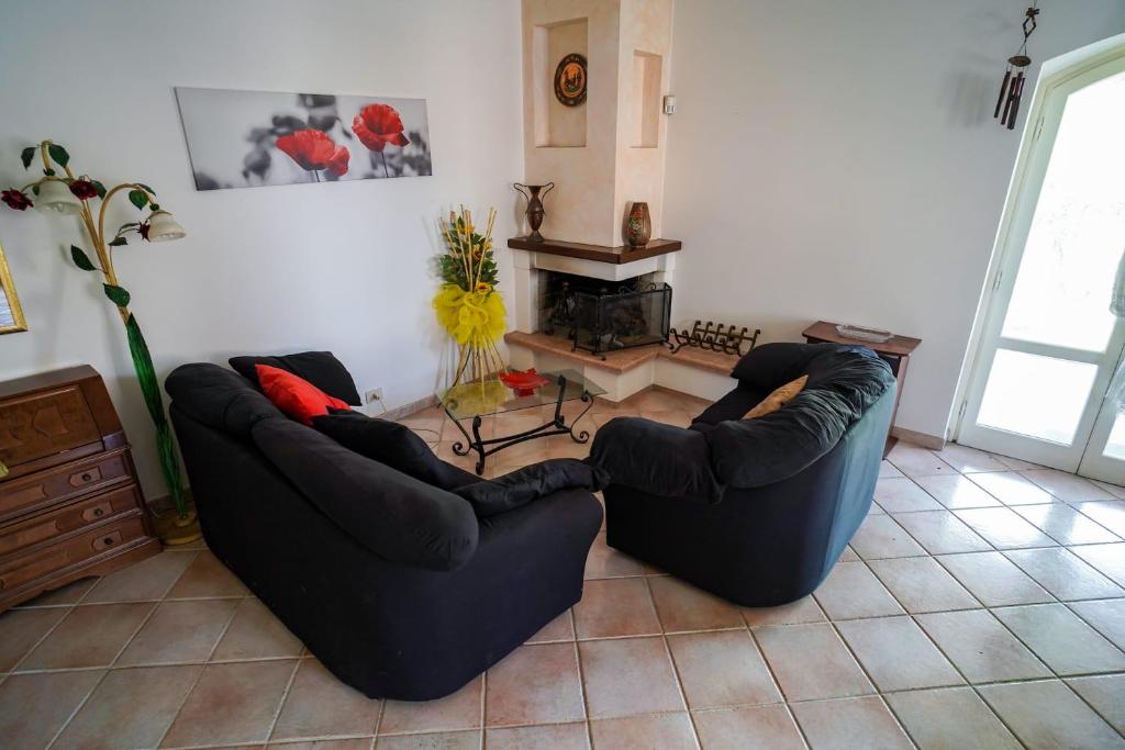 VILLINO CON GIARDINO- Animal Friendly - Villa De Tres Habitaciones