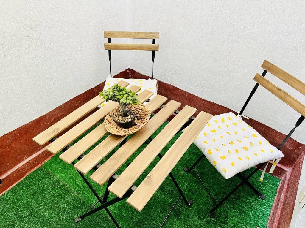 Zdjęcie z galerii obiektu Marinac3 Precioso apartamento con patio en el centro histórico de Málaga w Maladze