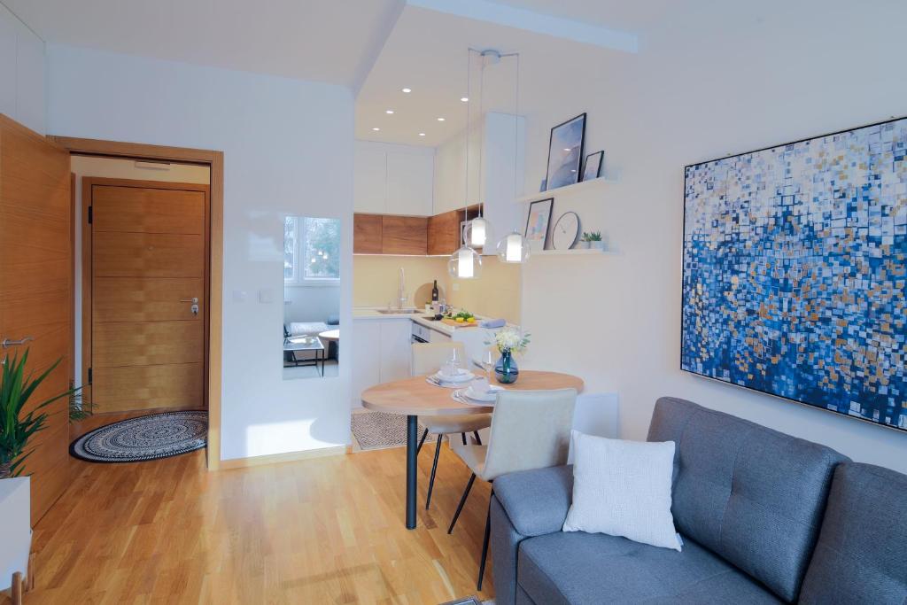 Arena BIG Luxury Apartments - Estudio Con Sofá Cama