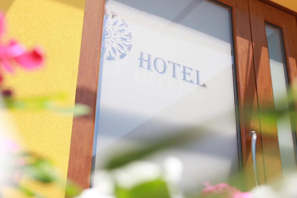 Certifikát, hodnocení, plakát nebo jiný dokument vystavený v ubytování Hotel Venere