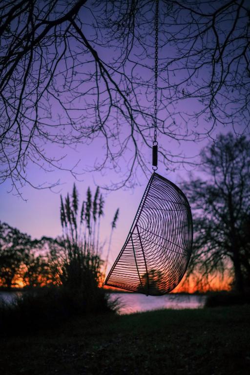 Východ nebo západ slunce při pohledu z luxury tent nebo okolí