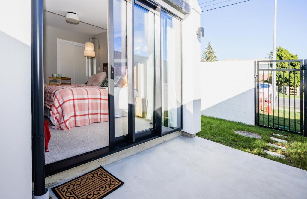 Enjoy downtown Mount Maunganui - Resim 5