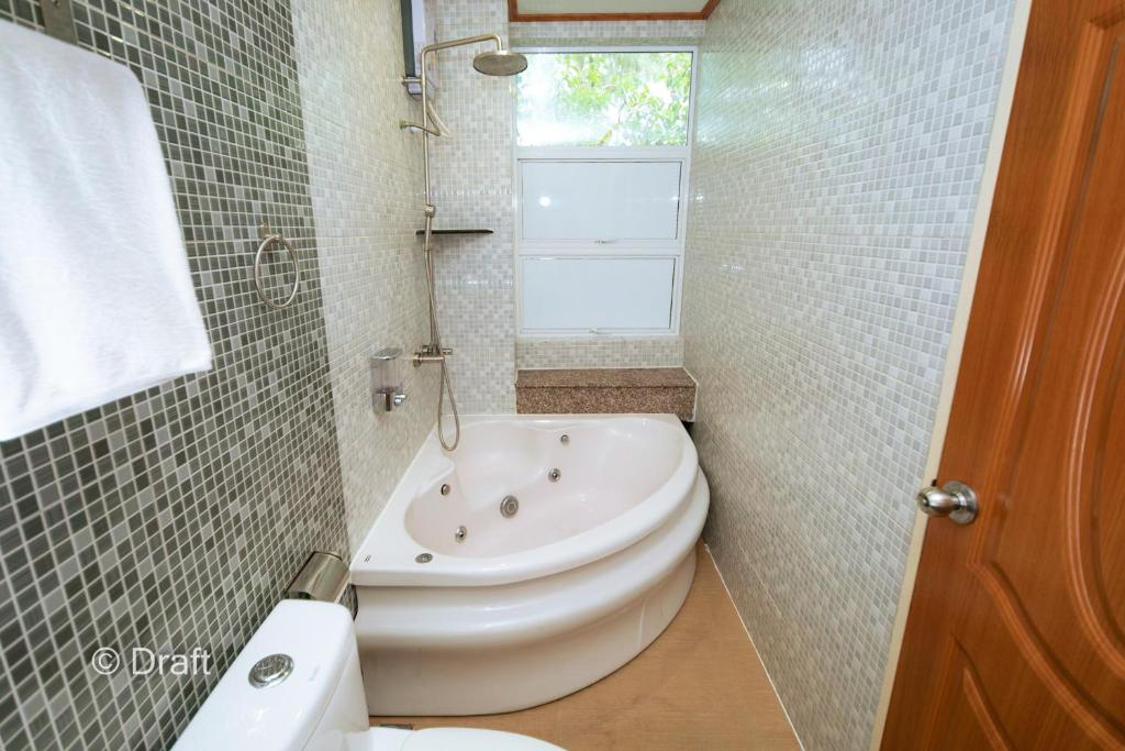 Beach Breeze and Spa - Tweepersoonskamer Met Balkon