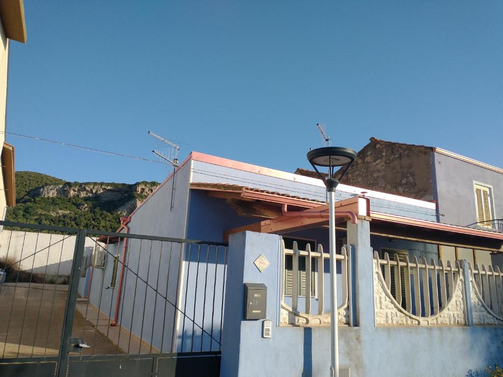 Da Carla a Iglesias - Appartamento con vista montagna
