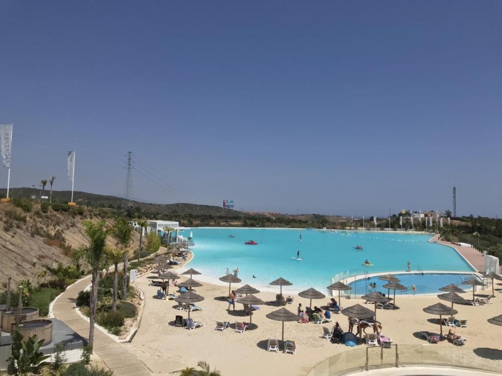 Bazén v ubytování AL-1312 ESTEPONA - APARTMENT - ALCAZABA LAGOON nebo v jeho okolí