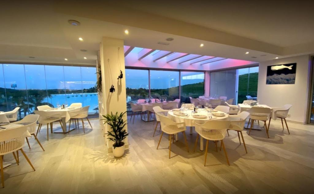 Restaurace v ubytování AL-1312 ESTEPONA - APARTMENT - ALCAZABA LAGOON