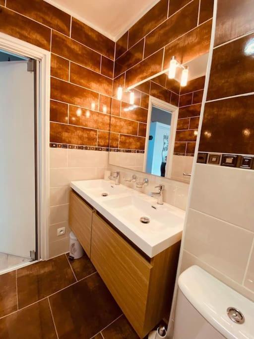 Kúpeľňa v ubytovaní Appartement à Fréjus