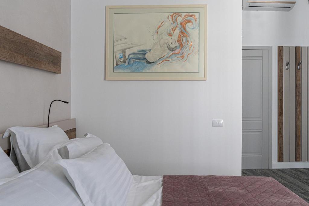 Olympic Boutique - Resim 20