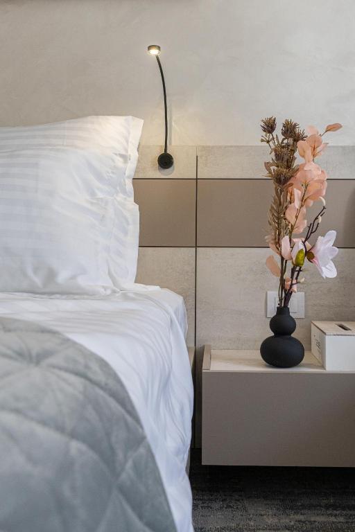 Olympic Boutique - Resim 23