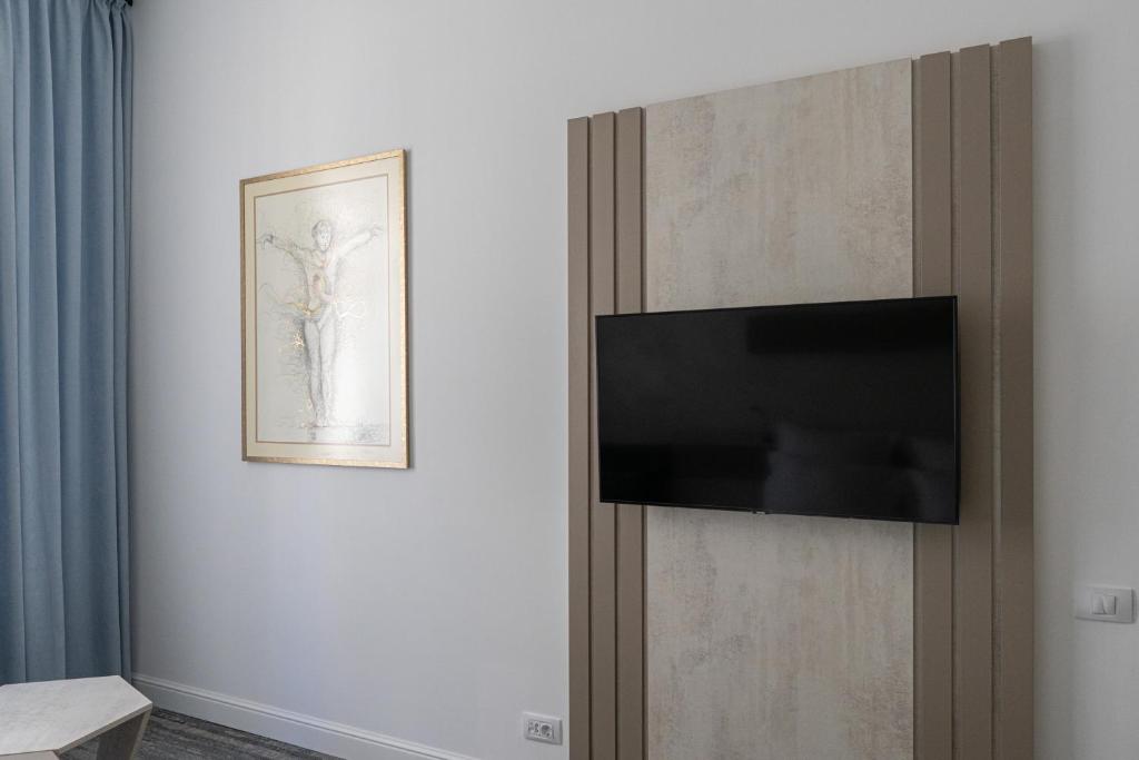 Olympic Boutique - Resim 27