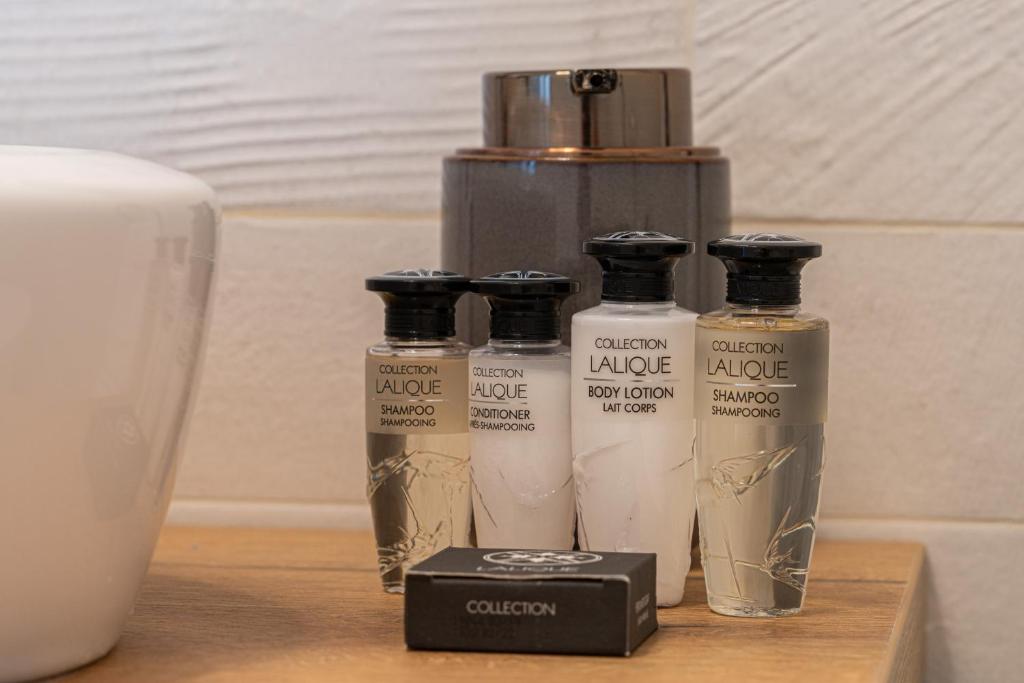 Olympic Boutique - Resim 31