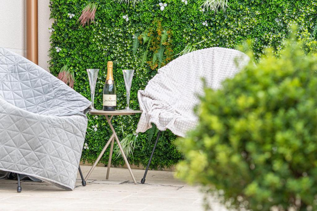 Olympic Boutique - Resim 45